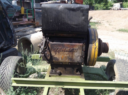 เครื่องสูบนํ้าพร้อมใช้งาน เครื่องสูบนํ้าพร้อมใช้งาน