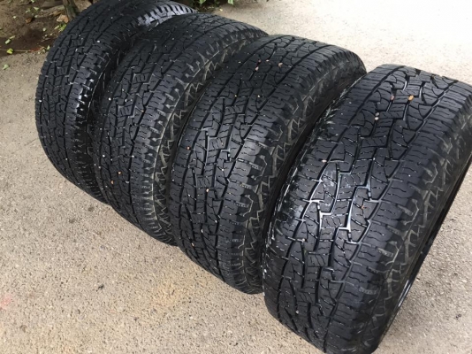 ขายล้อแม็ก Cosmis Racing Kiki Design รุ่น XT-206R พร้อมยาง ขอบ 18 ชุดละ 20,000 บ.