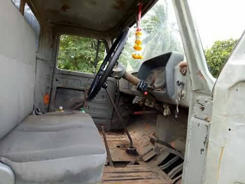 ขายรถเทเลอ 10 ล้อ เพลาเดียว ท้ายลาด เจ้าของขายเอง ขายรถเทเลอ 10 ล้อ เพลาเดียว ท้ายลาด เจ้าของขายเอง