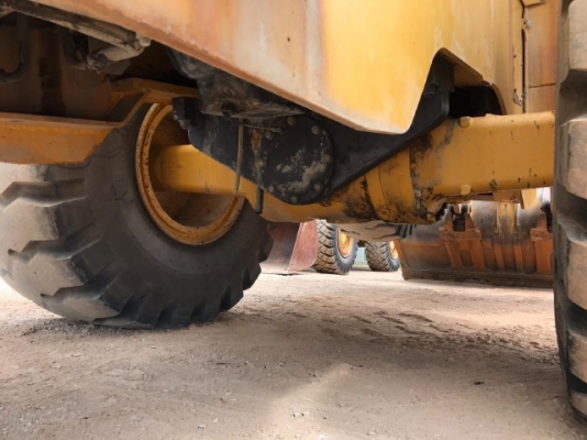 ขายรถตักล้อยาง TCM L40 รถนอกนำเข้าจากญี่ปุ่น สภาพสวยพร้อมใช้ มีVDOการทำงานครับ ขายรถตักล้อยาง TCM L40 รถนอกนำเข้าจากญี่ปุ่น สภาพสวยพร้อมใช้ มีVDOการทำงานครับ