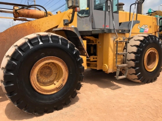 ขายรถตักล้อยาง TCM L40 รถนอกนำเข้าจากญี่ปุ่น สภาพสวยพร้อมใช้ มีVDOการทำงานครับ ขายรถตักล้อยาง TCM L40 รถนอกนำเข้าจากญี่ปุ่น สภาพสวยพร้อมใช้ มีVDOการทำงานครับ