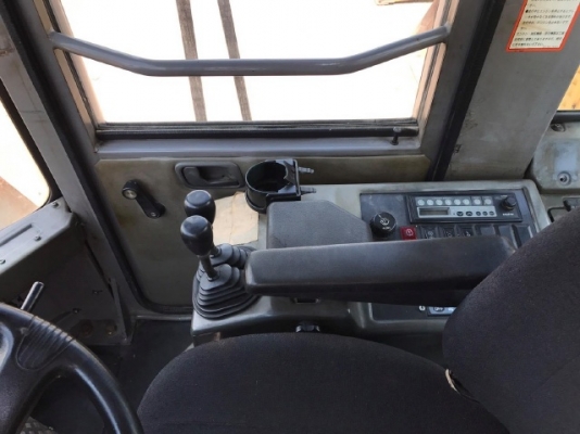 ขายรถตักล้อยาง TCM L40 รถนอกนำเข้าจากญี่ปุ่น สภาพสวยพร้อมใช้ มีVDOการทำงานครับ ขายรถตักล้อยาง TCM L40 รถนอกนำเข้าจากญี่ปุ่น สภาพสวยพร้อมใช้ มีVDOการทำงานครับ