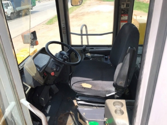 ขายรถตักล้อยาง TCM L40 รถนอกนำเข้าจากญี่ปุ่น สภาพสวยพร้อมใช้ มีVDOการทำงานครับ ขายรถตักล้อยาง TCM L40 รถนอกนำเข้าจากญี่ปุ่น สภาพสวยพร้อมใช้ มีVDOการทำงานครับ