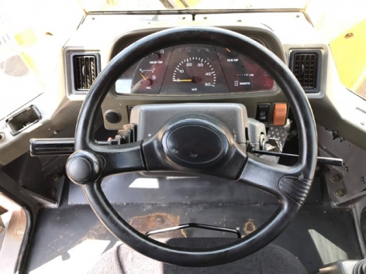 ขายรถตักล้อยาง TCM L40 รถนอกนำเข้าจากญี่ปุ่น สภาพสวยพร้อมใช้ มีVDOการทำงานครับ ขายรถตักล้อยาง TCM L40 รถนอกนำเข้าจากญี่ปุ่น สภาพสวยพร้อมใช้ มีVDOการทำงานครับ