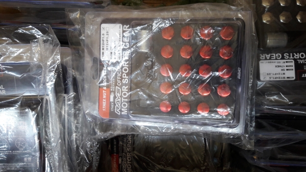 น๊อตล้อ RAYS แบบ 20 ตัว มีทุกสี