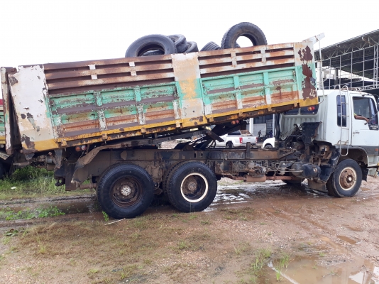 ขายด่วน 10 ล้อ HINO FM2K เครื่องK13D 260 แรง มีระบบลากลูก ชโลร์ เครื่อง เกียร์ดี คัชชีสวย ยางพร้อมใช ขายด่วน 10 ล้อ HINO FM2K เครื่องK13D 260 แรง มีระบบลากลูก ชโลร์ เครื่อง เกียร์ดี คัชชีสวย ยางพร้อมใช