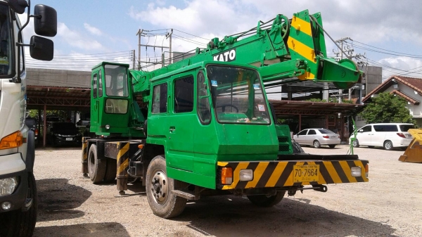 รถเครน 11 ตัน