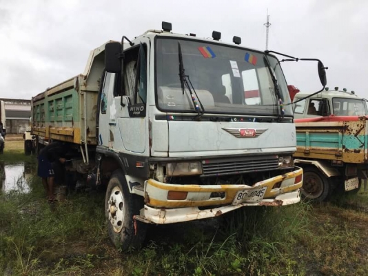 ขายด่วน 10 ล้อ HINO FM1M สภาพพร้อมใช้งาน เครื่องเกียร์ดี คัชชีสวย เครื่อง EM100 220แรง ชโลร์เดิม เคร ขายด่วน 10 ล้อ HINO FM1M สภาพพร้อมใช้งาน เครื่องเกียร์ดี คัชชีสวย เครื่อง EM100 220แรง ชโลร์เดิม เคร