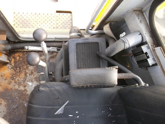 ขายรถตัก Komatsu 515 ปึ 1979 9,823 ชม สนใจ 061-4194021 NDT Thailand Line : 0614194021 พรภวิษย์