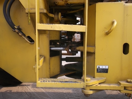 ขายรถตัก Komatsu 515 ปึ 1979 9,823 ชม สนใจ 061-4194021 NDT Thailand Line : 0614194021 พรภวิษย์