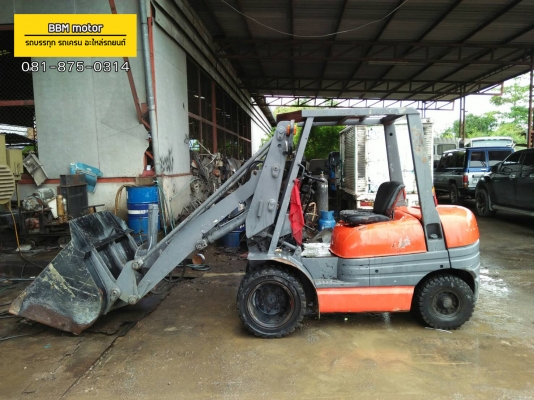 รถตักโตโยต้า 4SD10 รถตักโตโยต้า 4SD10