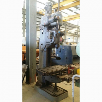 เครื่องเจาะใหญ่ ญี่ปุ่น เจาะต๊าป เดินออโต้ได้ ชมเครื่องจักร โฟล์คลิฟท์ รอก นับ1,000รายการจากญี่ปุ่นw