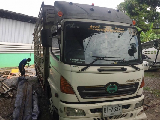 ขายรถ6ล้อ HINO MEGA 175แรง ปี49 ยาว6.50เมตร ราคา850,000 สินค้าวันนี้ครับ รถสวยสภาพดี คุยง่าย เป็นกัน ขายรถ6ล้อ HINO MEGA 175แรง ปี49 ยาว6.50เมตร ราคา850,000 สินค้าวันนี้ครับ รถสวยสภาพดี คุยง่าย เป็นกัน