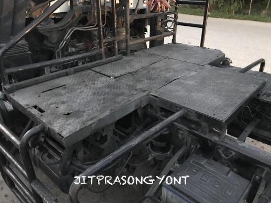 ขาย ISUZU DECA GXZ 320 แรง ปี 2547