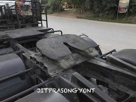 ขาย ISUZU DECA GXZ 320 แรง ปี 2547