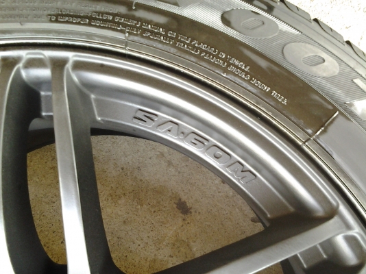 แม็ก Emotion ZR-6 ขอบ20" 6รู139 พร้อมยาง