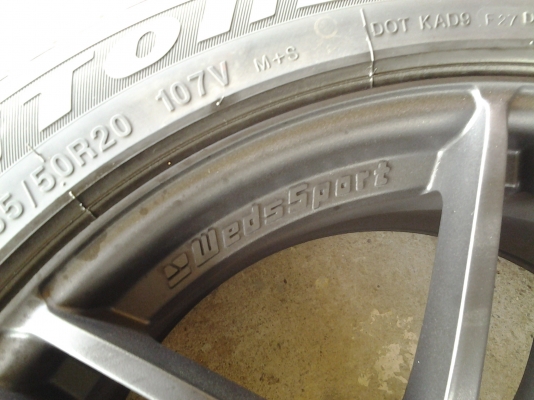 แม็ก Emotion ZR-6 ขอบ20" 6รู139 พร้อมยาง