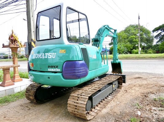 KOMATSU 40-7E ขนาดPC-40 รถเก่านอกมีเอกสารอินวอย<มีVDOให้ชม>☎️ติดต่อ 085-5632278 <ราคาต่อรองได้>