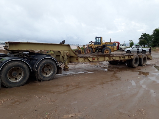 ขายด่วน ขายหางโลเบ็ต สภาพพร้อมใช้งาน ยางพร้อมใช้งาน ลูกสองเพลา เอกสารไม่มี สนใจโทรสอบถาม 093-0764943  088-3223272 k ตั้ม