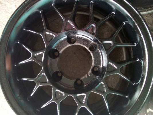 แม็กขอบ16" 6รู139