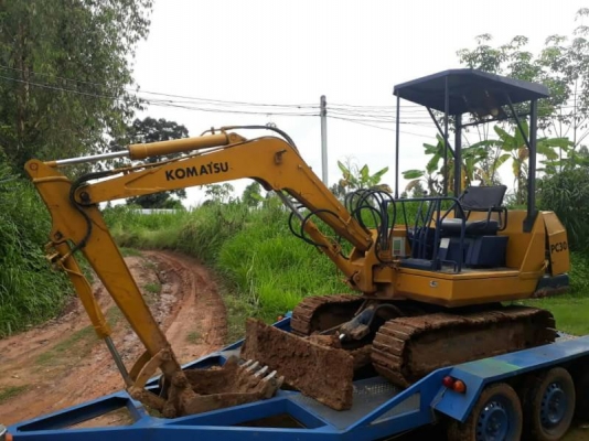 KOMATSU  PC30-1