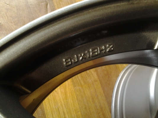 แม็กลาย MR2 ขอบ18 6รู139 ล้อเก่าเทิร์นได้ ส่งทั่วไทย