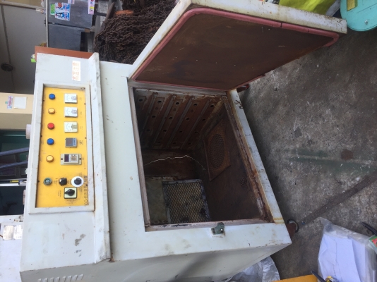 เตาอบ ขนาด ความจู 80*60 เซนติเมตร ไฟ 380 VAC 3 เฟส. ขายตามสภาพ ใช้งานได้อยู่ เตาอบ ขนาด ความจู 80*60 เซนติเมตร ไฟ 380 VAC 3 เฟส. ขายตามสภาพ ใช้งานได้อยู่