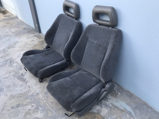 เบาะ isuzu mu ใส่ tfr dragon cameo ตรงรุ่น 3800 บาท