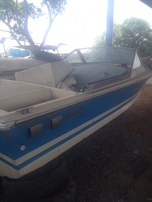 ขายด่วน เรือสปีด yamaha60 เครืองยนต merguser 6สูบ 16ฟุต ใต้ท้องมีตำนิ ขายตามสภาพ 160000 ขายด่วน เรือสปีด yamaha60 เครืองยนต merguser 6สูบ 16ฟุต ใต้ท้องมีตำนิ ขายตามสภาพ 160000