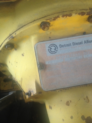 ขายด่วน เครื่องดันน้ำ แรงดัน สูง800บาร์  สำหรับใช้ใน เหมืองแร่ เครืองยนต์ ดีทรอย 3สูบ ใช้งานได้ พร้อม  ขาย250000