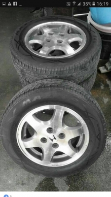 แม๊กฮอนด้าขอบ 14 ขนาด 4 รู 100 ยางสวยๆ 185/65R14 MAXXIS ปี14 ชุด 4 ล้อ โทร.081-427-3941 แม๊กฮอนด้าขอบ 14 ขนาด 4 รู 100 ยางสวยๆ 185/65R14 MAXXIS ปี14 ชุด 4 ล้อ โทร.081-427-3941