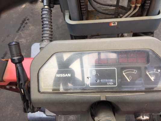 ขายฟอล์คลิฟต์ 1.5 ตัน Nissan FG15  รถนอก งาฮิ้ง พร้อมบุ้งกี๋