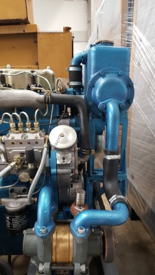 เครื่องปั่นไฟ มารีน Marine 27KVA