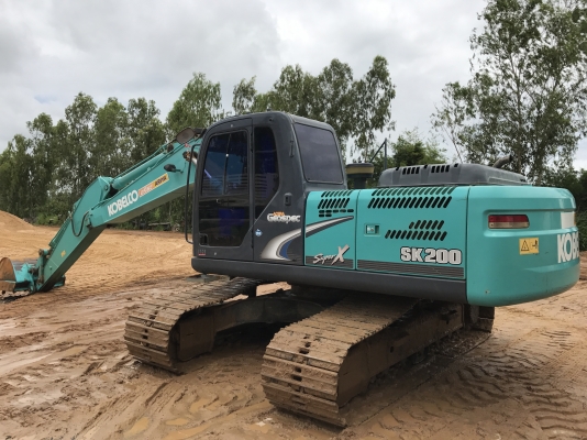 ขาย KOBELCO SUPER-X  8000 ชม สภาพสวยมาก เดิมๆทั้งคัน สนใจติดต่อ 081-4283210ไอดีไลน์ kobelco.14