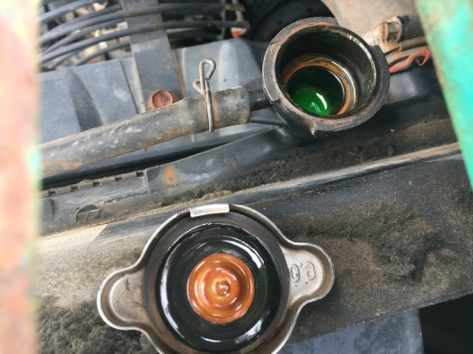 ขายรถขุดเล็กยอดนิยม Komatsu pc20-r8 (รุ่น8)เก่าญี่ปุ่น คอนโทนน้ำมัน ปั้มนิ้วแรงๆ ช่วงล่างสวย ใช้กันยาวๆครับ ขายรถขุดเล็กยอดนิยม Komatsu pc20-r8 (รุ่น8)เก่าญี่ปุ่น คอนโทนน้ำมัน ปั้มนิ้วแรงๆ ช่วงล่างสวย ใช้กันยาวๆครับ