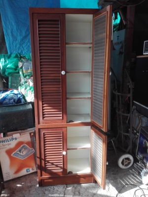 ตู้ไม้สัก