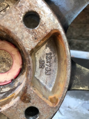 Enkei racing. ขอบ16 หน้า7 หลัง8. สาวก 90' ไม่ควรพลาด