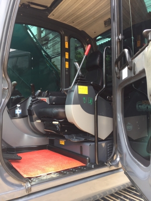 KOBELCO MACK8 YN12 SUPPER X ใช้งาน8000ช.ม จัดแน็นใด้1500000