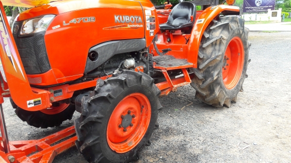 ขายรถไถL4708ใบมีดผาลพรวนพร้อมใช้ครับ ขายรถไถL4708ใบมีดผาลพรวนพร้อมใช้ครับ