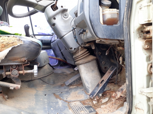 ขายด่วน HINO FM2K สองเพลาดั้ม เครื่องK13D 260แรง พร้อมใช้งาน ราคาเบาๆๆครับ สนใจมาดูรถตัวจริงที่ จ.มุกดาหารครับ เครื่องเกียร์ดี คัชชีสวย ยางพร้อมใช้งาน มีระบบลากลูก รถเดิมบาง เอกสารเล่มทะเบียน สนใจโทรสอบถาม 093-0764943  088-3223272 k ตั้ม