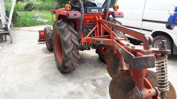 ขายรถไถL3608ใบมีดผาลบุกเบิกพร้อมใช้ครับ