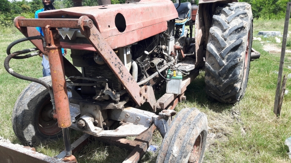 ขายด่วนแมสซี่ 185 ใช้งานได้ปรกติคุ้มค่าน่าใช้มากๆๆๆๆๆๆราคาต่อรองได้0629873267(คุณหนึ่ง)