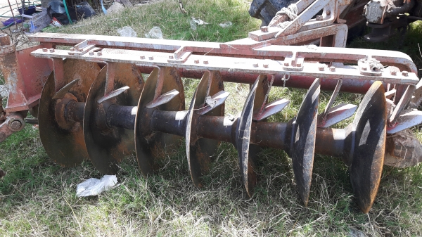 ขายด่วนแมสซี่ 185 ใช้งานได้ปรกติคุ้มค่าน่าใช้มากๆๆๆๆๆๆราคาต่อรองได้0629873267(คุณหนึ่ง)