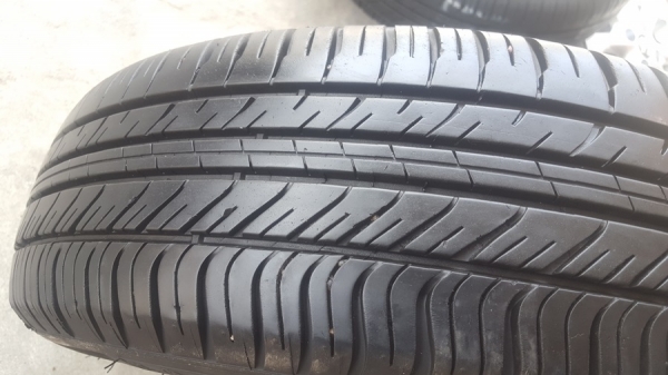 ขายล้อNISSAN March TOP 15 MC  ยางปี15 4 ล้อ