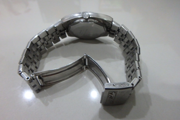 นาฬิกา Mido ชาย Auto รุ่น Commander 8017-1 เรือนเงิน ของแท้ สภาพดี ส่งฟรี
