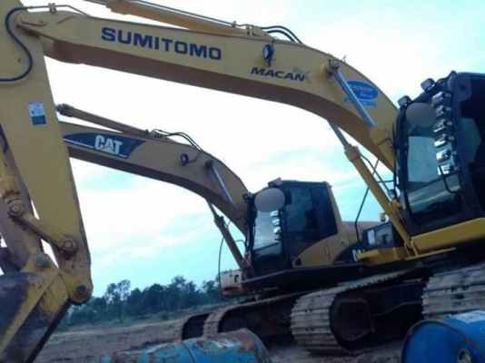 ขาย 1,190,000 CATTERPILAR 320CL ทำงาน 11,600 ชม เครื่องดี ปั้มแรง โช่หนา เอวแน่น ไฟฟ้าครบ เอกสารอินวอยท์  รถอยู่ จ.โคราช 090-772-3710 090-772-3708