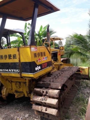 ขายKOMATSU D20P-6  เก่าญี่ปุ่นแท้  มาใหม่ เดิมๆๆ  เครื่องปั๊มดี  3,XXX  ชั่วโมง  ลองระบบกันได้ทุกวัน  โทร  089-3818694  ดวงนภา