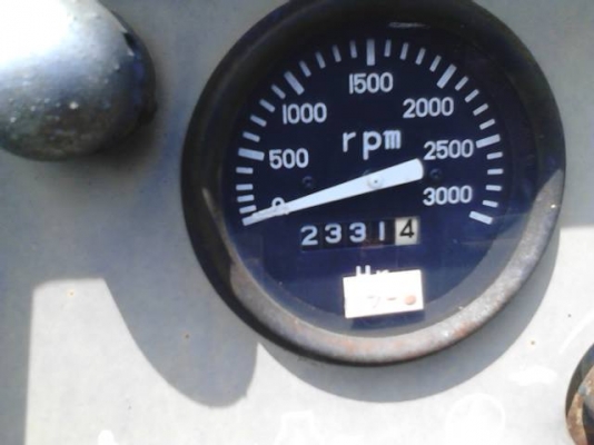 รถปูยาง MITSUBISHI รุ่น MF24 B รถปูยาง MITSUBISHI รุ่น MF24 B