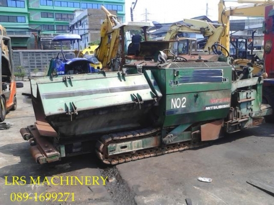 รถปูยาง MITSUBISHI รุ่น MF24 B รถปูยาง MITSUBISHI รุ่น MF24 B