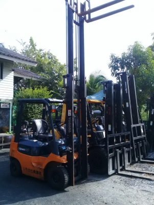 +++ ขายโฟล์คลิฟท์ TOYOTA 7FG15 ขนาด 1.5 ตัน เครื่องยนต์เบนซิน แก๊ส เสา 4 เมตร เกียร์ออโตเมติค งา 1,070 มม. ยางตัน (รถนอกนำเข้า) +++ ขายโฟล์คลิฟท์ TOYOTA 7FG15 ขนาด 1.5 ตัน เครื่องยนต์เบนซิน แก๊ส เสา 4 เมตร เกียร์ออโตเมติค งา 1,070 มม. ยางตัน (รถนอกนำเข้า)